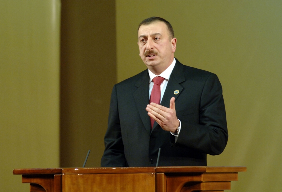 ÜMUMİ VƏTƏNİMİZ AZƏRBAYCANI MÖHKƏMLƏNDİRƏK, ZƏNGİNLƏŞDİRƏK VƏ QÜDRƏTLİ DÖVLƏTƏ ÇEVİRƏK DÜNYA AZƏRBAYCANLILARININ II QURULTAYINDA AZƏRBAYCAN RESPUBLİKASININ PREZİDENTİ İLHAM ƏLİYEVİN NİTQİ