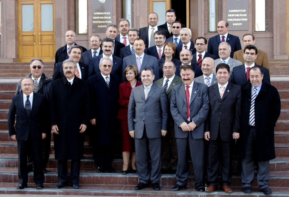 AZƏRBAYCAN PREZİDENTİ İLHAM ƏLİYEV TÜRKİYƏ NÜMAYƏNDƏ HEYƏTİNİ QƏBUL ETMİŞDİR