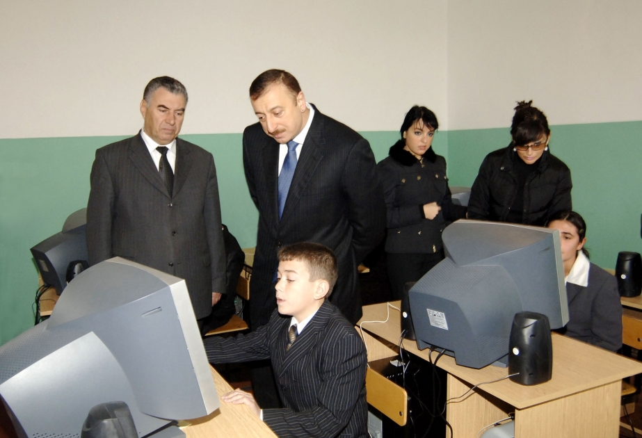 AĞDAM RAYONUNDAKI 2 NÖMRƏLİ ORTA MƏKTƏBLƏ TANIŞLIQ