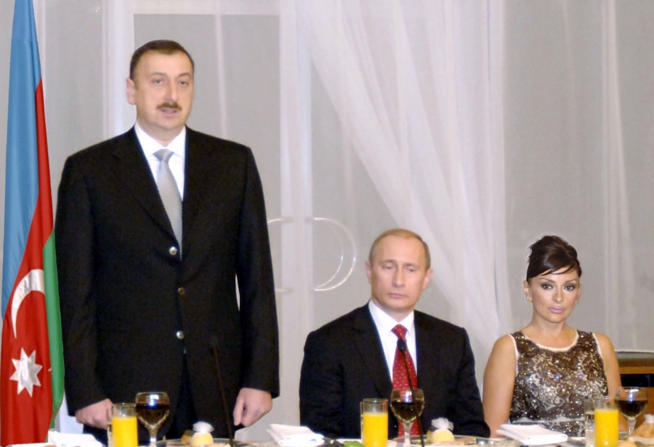 RUSİYA PREZİDENTİNİN ŞƏRƏFİNƏ