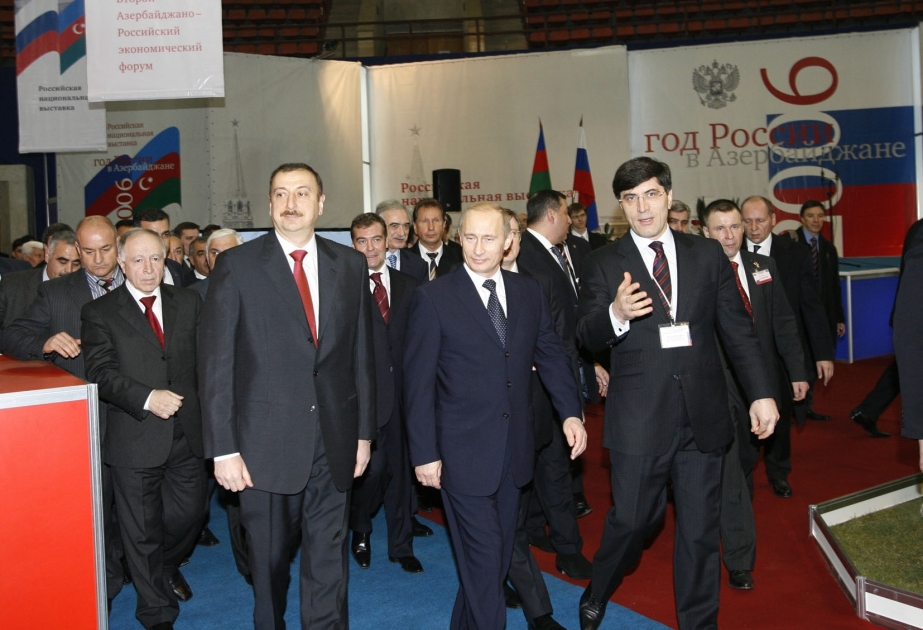 AZƏRBAYCAN PREZİDENTİ İLHAM ƏLİYEV VƏ RUSİYA PREZİDENTİ VLADİMİR PUTİN RUSİYA MİLLİ SƏRGİSİNDƏ OLMUŞLAR