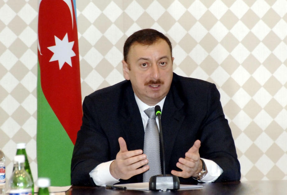 AZƏRBAYCAN İQTİSADİ ARTIM BAXIMINDAN DÜNYADA LİDER ÖLKƏYƏ ÇEVRİLMİŞDİRAZƏRBAYCAN PREZİDENTİ İLHAM ƏLİYEVİN SƏDRLİYİ İLƏ 2005-Cİ İLİN SOSİAL-İQTİSADİ YEKUNLARINA HƏSR OLUNMUŞ İCLAS