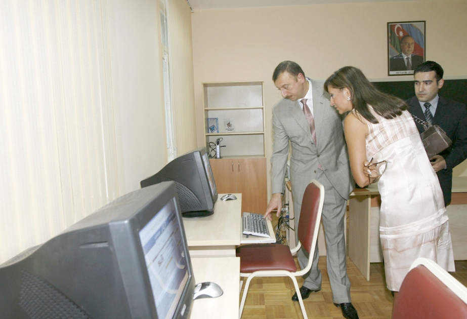HEYDƏR ƏLİYEV FONDUNUN QAZIQUMLAQ MƏKTƏBLİLƏRİNƏ HƏDİYYƏSİ