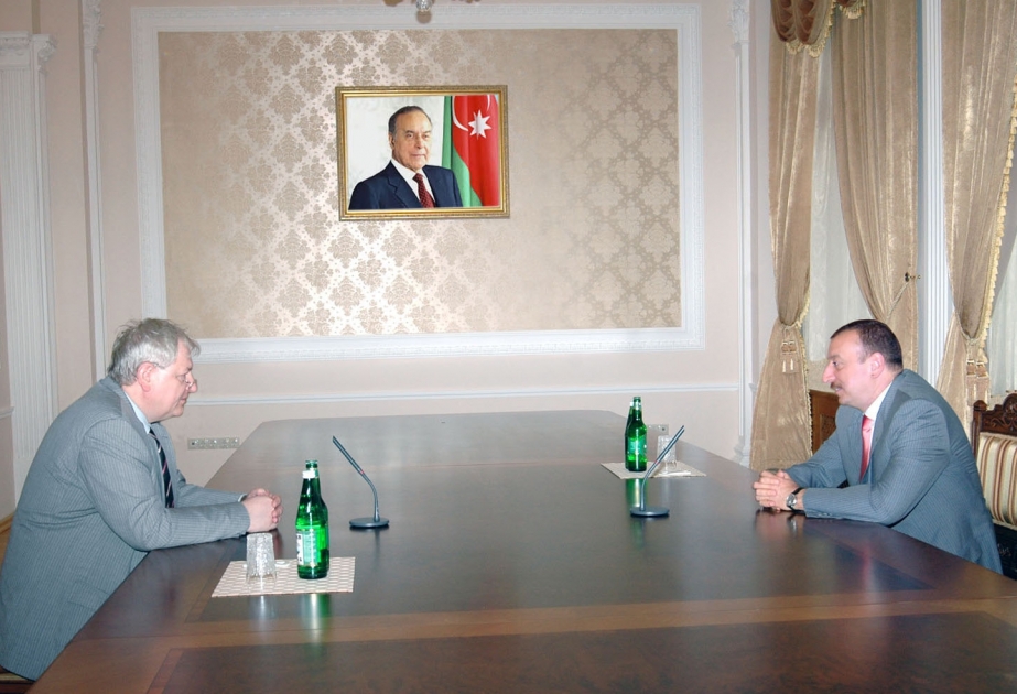 AZƏRBAYCAN PREZİDENTİ İLHAM ƏLİYEV ALMANİYANIN ÖLKƏMİZDƏKİ FÖVQƏLADƏ VƏ SƏLAHİYYƏTLİ SƏFİRİ DETLEF LİNGEMANI QƏBUL ETMİŞDİR