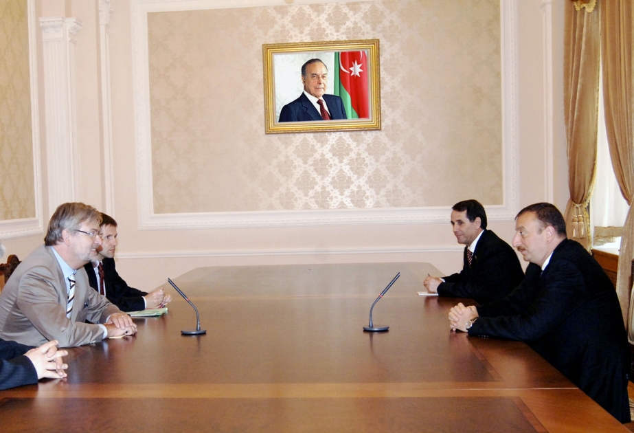 AZƏRBAYCAN PREZİDENTİ İLHAM ƏLİYEV ATƏT-İN HAZIRKI SƏDRİNİN XÜSUSİ ELÇİSİ PYER ŞEVALYENİ QƏBUL ETMİŞDİR