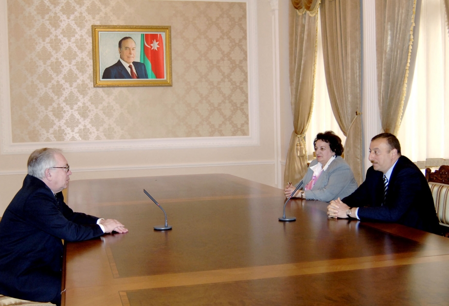 AZƏRBAYCAN PREZİDENTİ İLHAM ƏLİYEV RUSİYA FEDERASİYASININ İNSAN HÜQUQLARI ÜZRƏ MÜVƏKKİLİ VLADİMİR LUKİNİ QƏBUL ETMİŞDİR