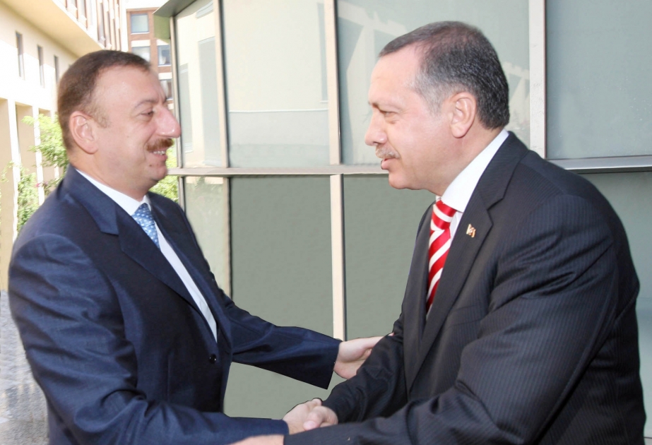 TÜRKDİLLİ DÖVLƏTLƏRİN VƏ TOPLULUQLARIN 10-CU DOSTLUQ, QARDAŞLIQ VƏ ƏMƏKDAŞLIQ QURULTAYI İŞƏ BAŞLAMIŞDIR AZƏRBAYCAN PREZİDENTİ İLHAM ƏLİYEV QURULTAYDA İŞTİRAK ETMİŞDİR