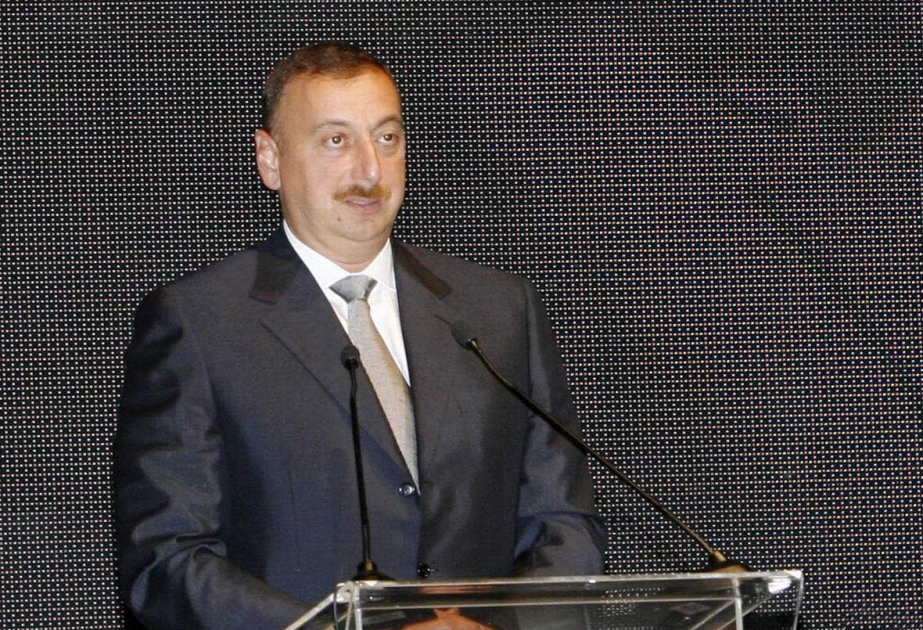 İKT-NİN ÜZVÜ OLAN ÖLKƏLƏRİN GƏNCLƏRİ DÜNYADA GEDƏN MÜTƏRƏQQİ PROSESLƏRDƏ FƏAL İŞTİRAK ETMƏLİDİRLƏR İSLAM KONFRANSI TƏŞKİLATININ ƏMƏKDAŞLIQ VƏ DİALOQ UĞRUNDA GƏNCLƏR FORUMUNUN DAİMİ QƏRARGAHININ AÇILIŞ MƏRASİMİNDƏ AZƏRBAYCAN PREZİDENTİ İLHAM ƏLİYEVİN NİTQİ
