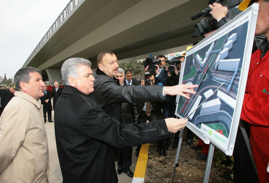 İSTİRAHƏT PARKI ŞƏHƏRİMİZƏ VƏ YOL QOVŞAĞI KOMPLEKSİNƏ XÜSUSİ YARAŞIQ VERİR
