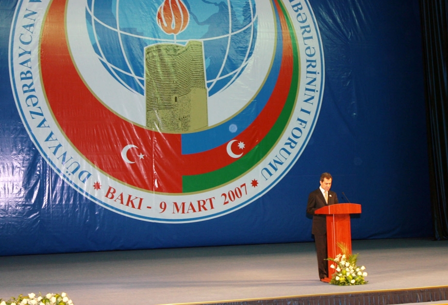 XARİCİ ÖLKƏLƏRDƏ YAŞAYAN AZƏRBAYCANLILARLA İŞ ÜZRƏ DÖVLƏT KOMİTƏSİNİN SƏDRİ NAZİM İBRAHİMOVUN ÇIXIŞI