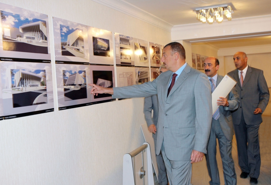 AZƏRBAYCAN PREZİDENTİ İLHAM ƏLİYEV HEYDƏR ƏLİYEV ADINA SARAYDA APARILAN ƏSASLI TƏMİR VƏ YENİDƏNQURMA İŞLƏRİ İLƏ TANIŞ OLMUŞDUR