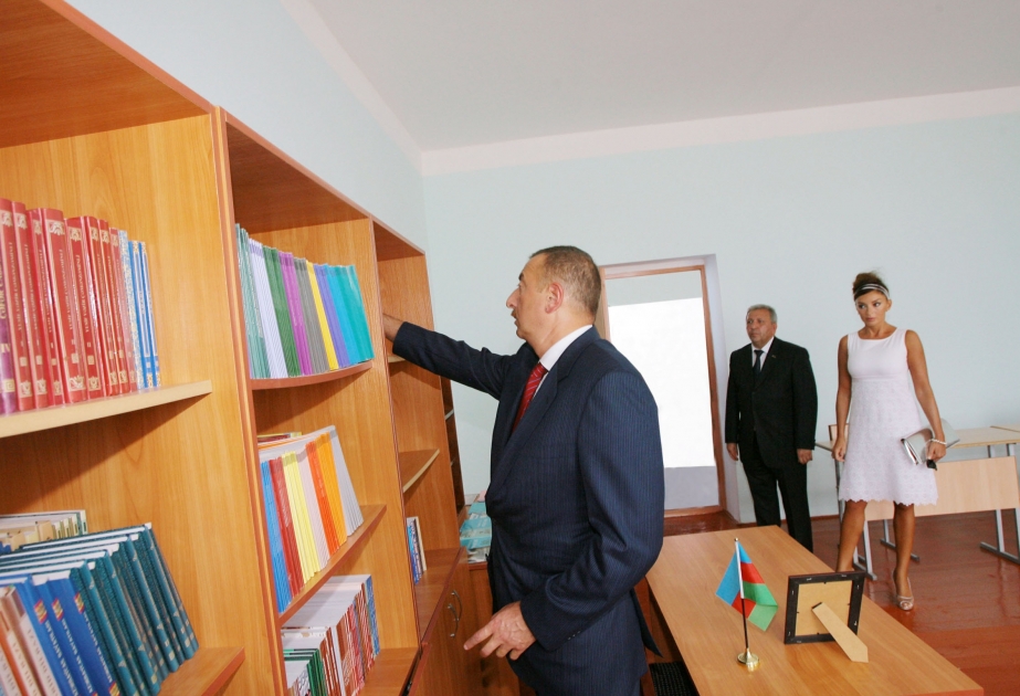 HACIQABUL RAYON QIZILBURUN KƏND ORTA MƏKTƏBİ İLƏ TANIŞLIQ