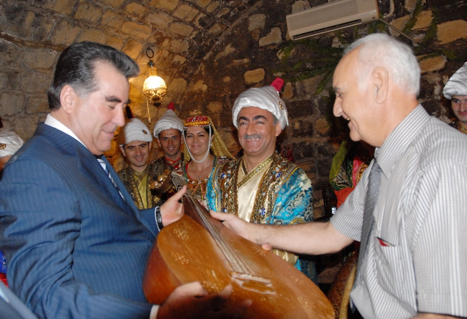 İÇƏRİŞƏHƏRLƏ TANIŞLIQ