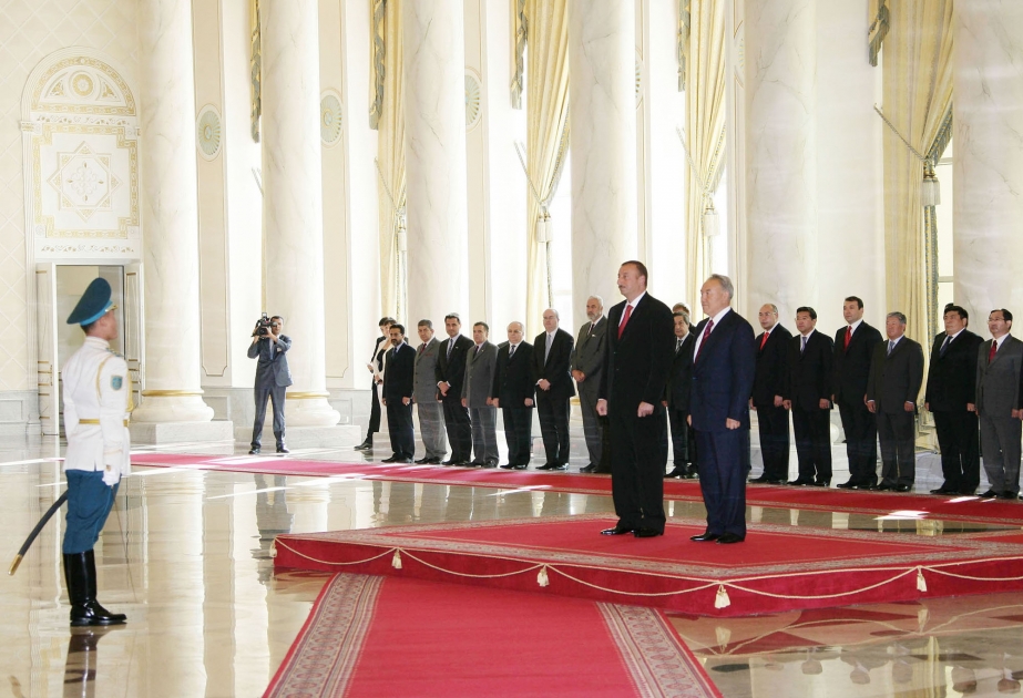 PREZİDENT SARAYINDA RƏSMİ QARŞILANMA MƏRASİMİ