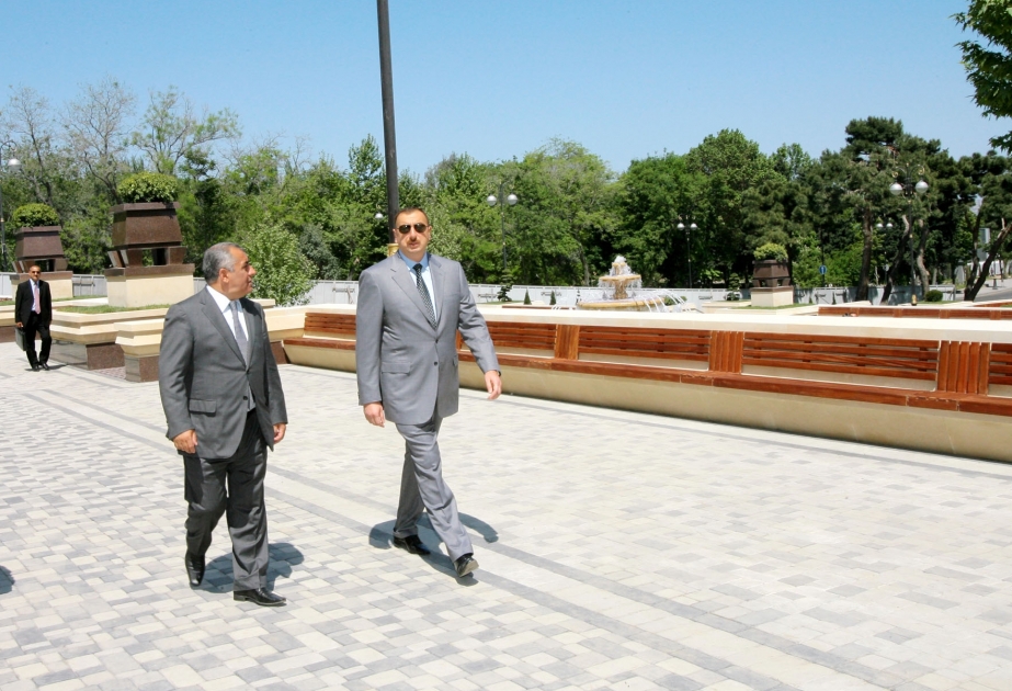 AZƏRBAYCAN PREZİDENTİ İLHAM ƏLİYEV DÖVLƏT İNCƏSƏNƏT MUZEYİNİN YAXINLIĞINDAKI PARKDA BAŞA ÇATMIŞ ƏSASLI TƏMİR VƏ YENİDƏNQURMA İŞLƏRİ İLƏ TANIŞ OLMUŞDUR
