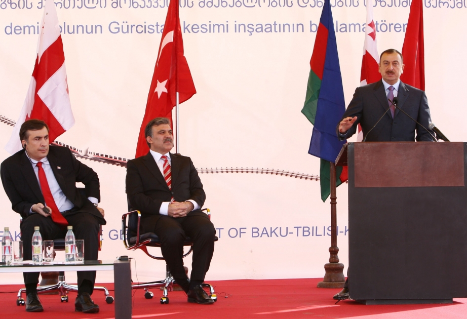 BAKI-TBİLİSİ-QARS DƏMİR YOLUNUN GÜRCÜSTAN HİSSƏSİNİN TƏMƏLQOYMA MƏRASİMİNDƏ AZƏRBAYCAN PREZİDENTİ İLHAM ƏLİYEVİN NİTQİ