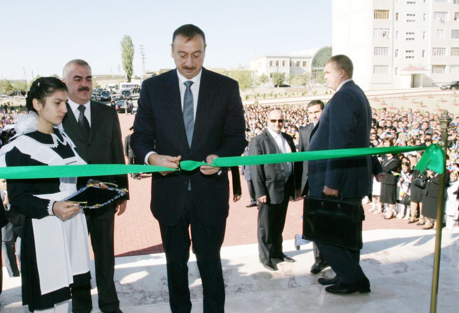NAXÇIVAN ŞƏHƏRİNDƏKİ 14 NÖMRƏLİ ORTA MƏKTƏB MÜASİRLİYİ İLƏ SEÇİLİR