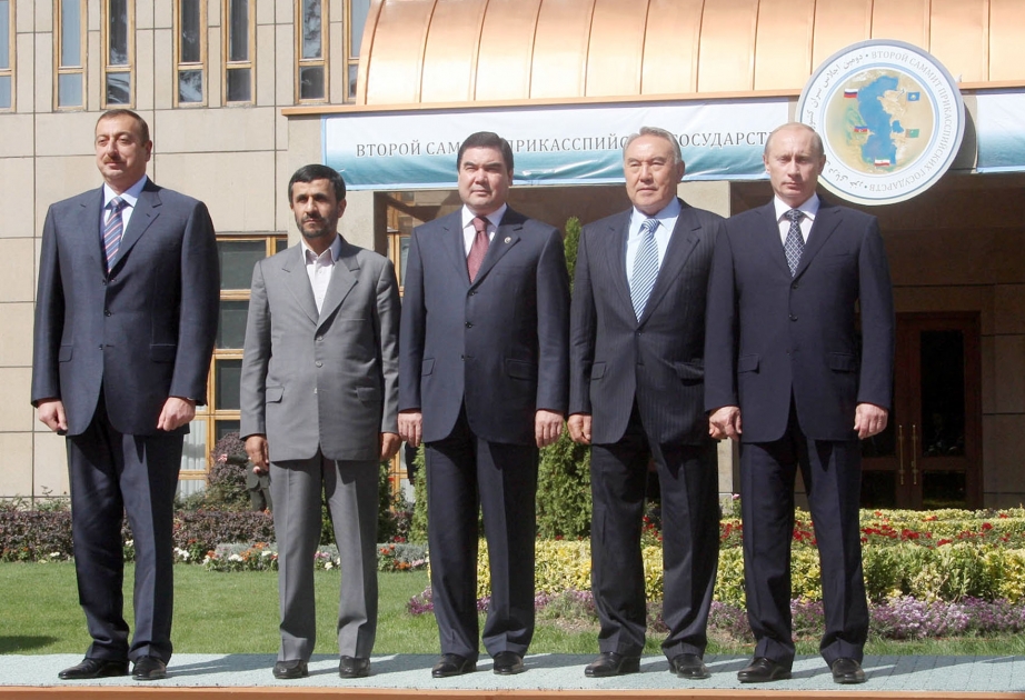 TEHRANDA XƏZƏRYANI DÖVLƏT BAŞÇILARININ İKİNCİ ZİRVƏ TOPLANTISI İŞƏ BAŞLAMIŞDIR
