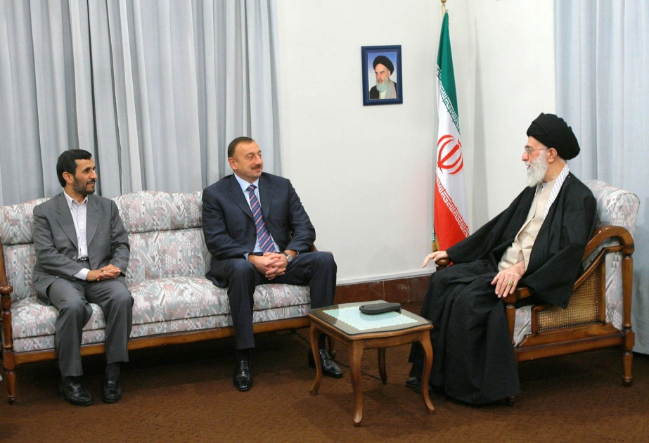 AZƏRBAYCAN PREZİDENTİ İLHAM ƏLİYEVİN VƏ İRANIN ALİ RƏHBƏRİ SEYİD ƏLİ XAMENEİNİN GÖRÜŞÜ