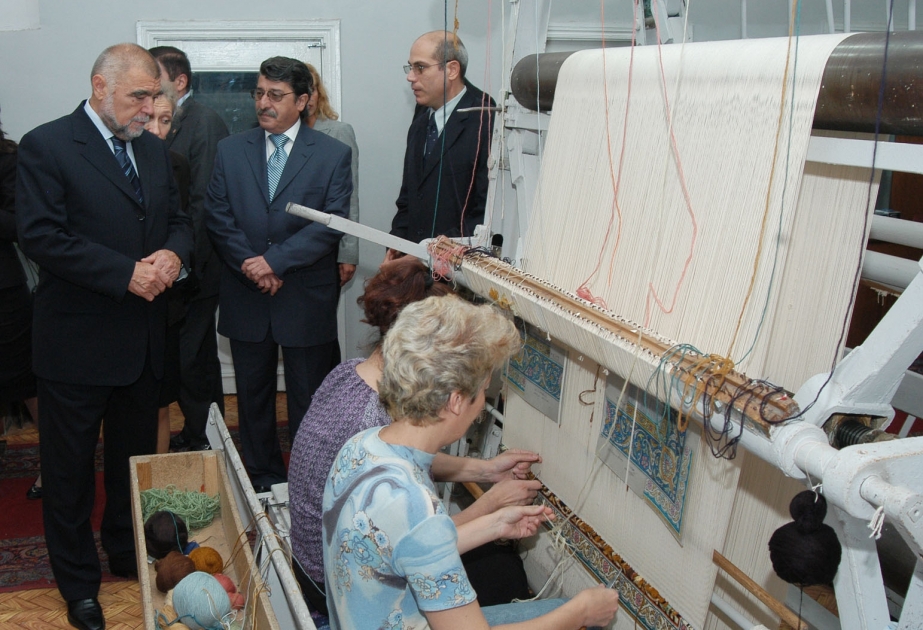 İÇƏRİŞƏHƏRDƏ GƏZİNTİ