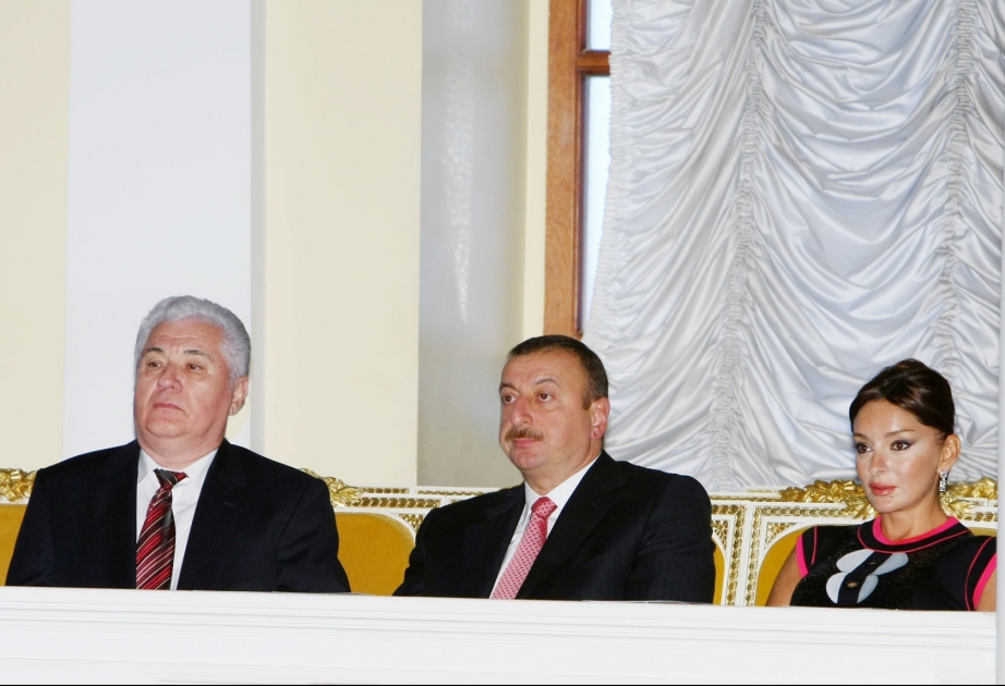 AZƏRBAYCANDA MOLDOVA MƏDƏNİYYƏTİ GÜNLƏRİNİN TƏNTƏNƏLİ AÇILIŞI