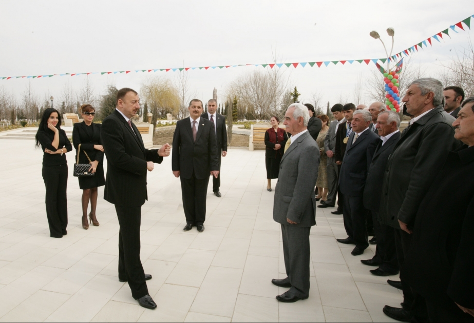 İCTİMAİYYƏTİN NÜMAYƏNDƏLƏRİ İLƏ GÖRÜŞ