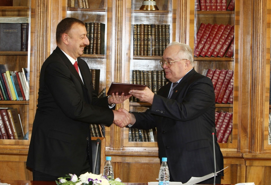 AZƏRBAYCAN PREZİDENTİ İLHAM ƏLİYEVƏ MOSKVA DÖVLƏT UNİVERSİTETİNİN FƏXRİ PROFESSORU ADI VERİLMİŞDİR