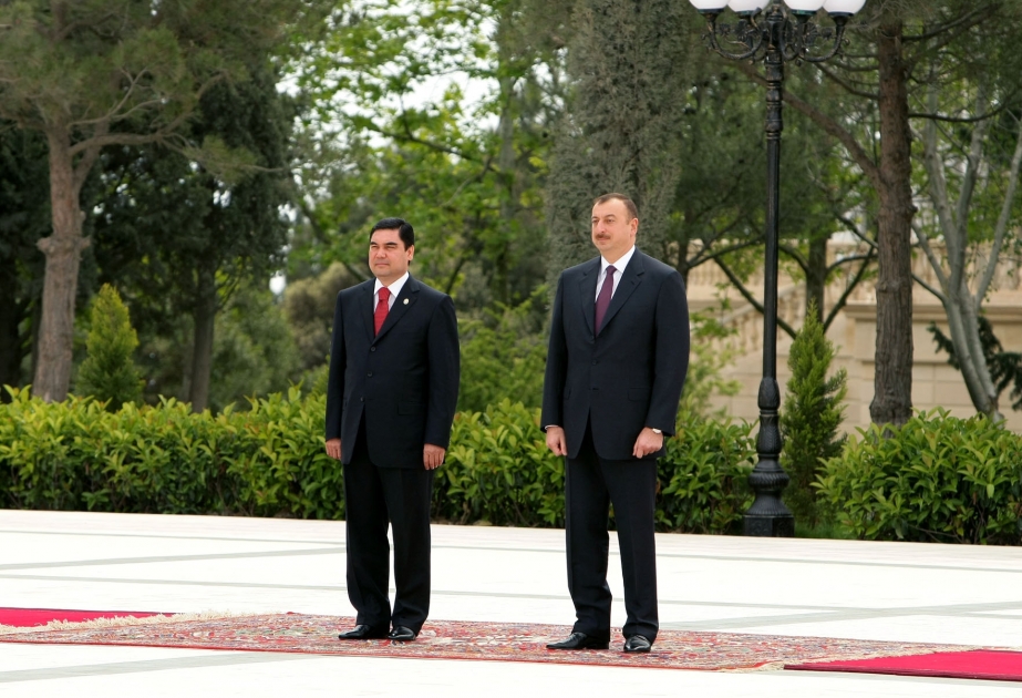 RƏSMİ QARŞILANMA MƏRASİMİ