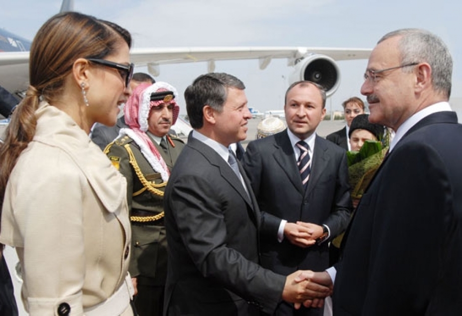 İORDANİYANIN KRALI II ABDULLAHIN AZƏRBAYCANA SƏFƏRİ HEYDƏR ƏLİYEV ADINA BEYNƏLXALQ HAVA LİMANINDA QARŞILANMA
