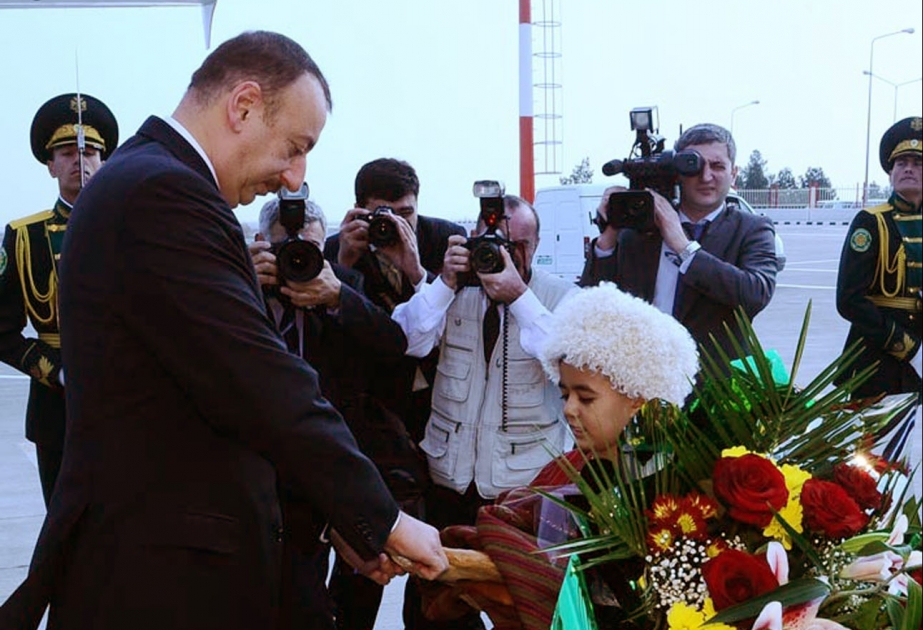 HAVA LİMANINDA QARŞILANMA