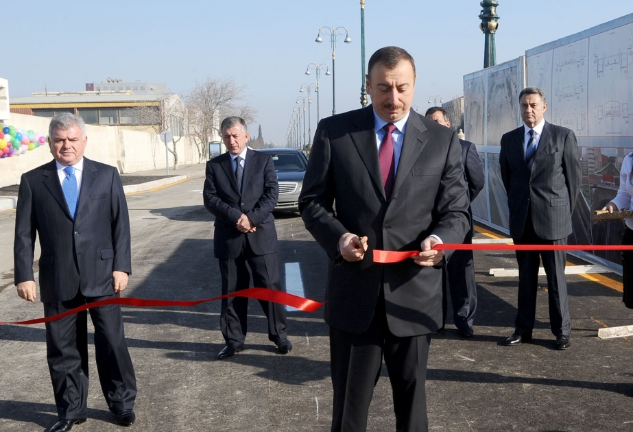 HEYDƏR ƏLİYEV PROSPEKTİNDƏ TUNEL YOLUN VƏ YERALTI PİYADA KEÇİDİNİN AÇILIŞI OLMUŞDUR