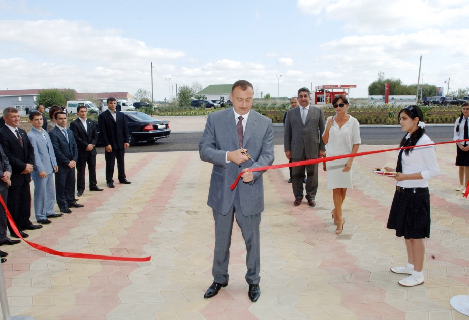 BİLƏSUVARDA OLİMPİYA-İDMAN KOMPLEKSİ İSTİFADƏYƏ VERİLMİŞDİR