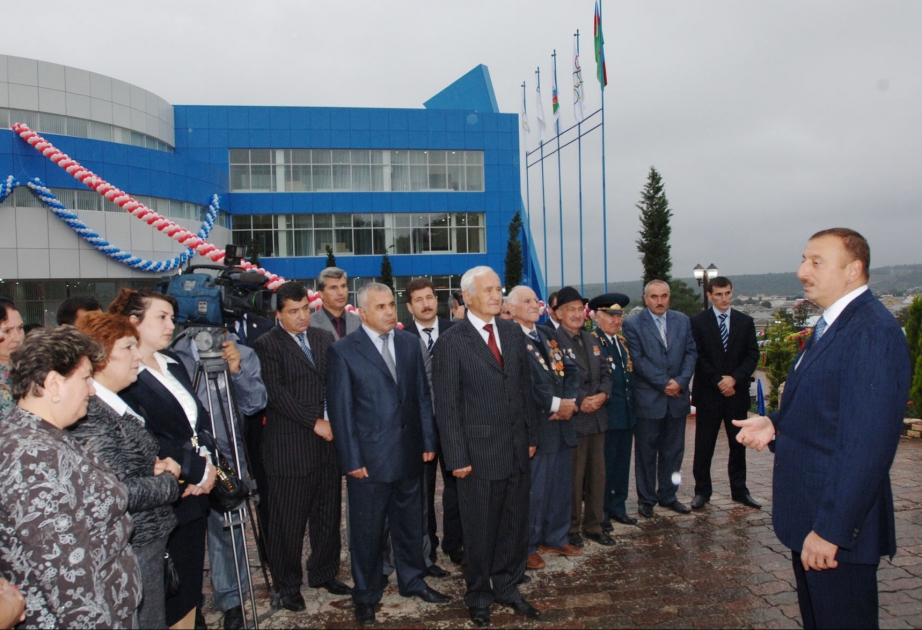QUSAR RAYON İCTİMAİYYƏTİNİN NÜMAYƏNDƏLƏRİ İLƏ GÖRÜŞ