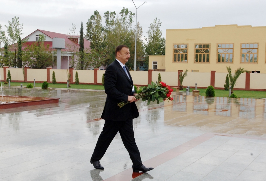 SABİRABAD RAYONU ULU ÖNDƏRİN ABİDƏSİNİ ZİYARƏT