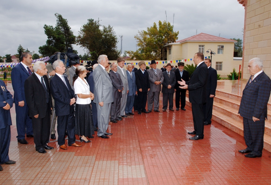 SAATLI RAYON İCTİMAİYYƏTİNİN NÜMAYƏNDƏLƏRİ İLƏ GÖRÜŞ