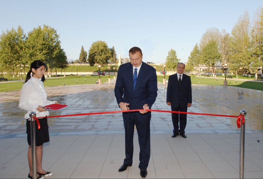 HEYDƏR ƏLİYEV ELM MƏRKƏZİNDƏ ULU ÖNDƏRİN ZƏNGİN İRSİ İLƏ BAĞLI ARAŞDIRMALAR APARILACAQDIR