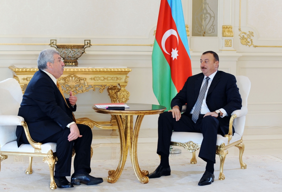 İLHAM ƏLİYEV: MƏNİM ÜÇÜN HAKİMİYYƏT, İLK NÖVBƏDƏ, AZƏRBAYCAN VƏTƏNDAŞLARINDAN ÖTRÜ XEYİRXAH İŞLƏR GÖRMƏK İMKANIDIR “ROSSİYA” TELEKANALINDA “FORMULA VLASTİ” PROQRAMININ AZƏRBAYCAN PREZİDENTİ İLHAM ƏLİYEVƏ HƏSR EDİLMİŞ BURAXILIŞI YAYIMLANMIŞDIR