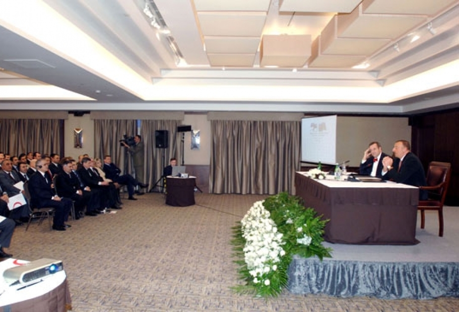 PREZİDENT İLHAM ƏLİYEV VƏ PREZİDENT TOOMAS HENDRİK İLVES BAKIDA KEÇİRİLMİŞ AZƏRBAYCAN-ESTONİYA BİZNES FORUMUNDA İŞTİRAK ETMİŞLƏR