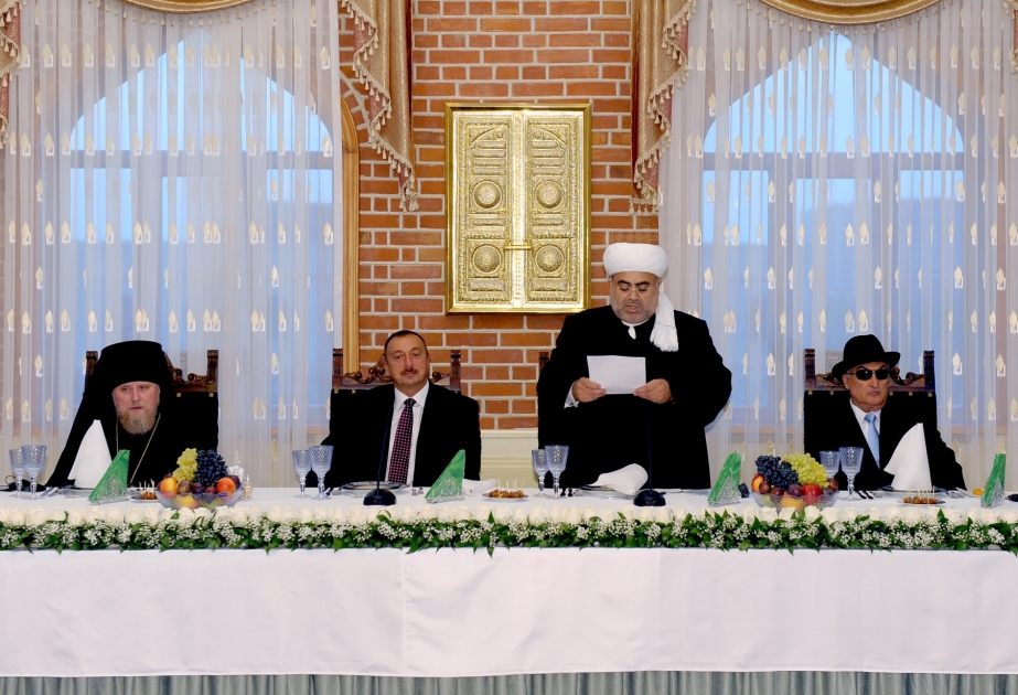 QAFQAZ MÜSƏLMANLARI İDARƏSİNİN SƏDRİ ŞEYXÜLİSLAM ALLAHŞÜKÜR PAŞAZADƏNİN ÇIXIŞI