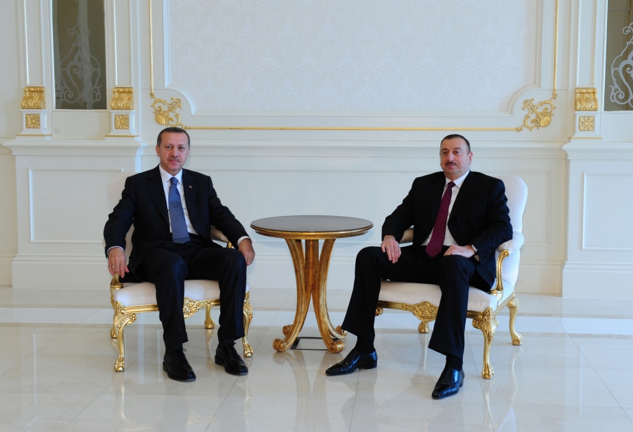 AZƏRBAYCAN PREZİDENTİ İLHAM ƏLİYEVİN VƏ TÜRKİYƏNİN BAŞ NAZİRİ RƏCƏB TAYYİB ƏRDOĞANIN TƏKBƏTƏK GÖRÜŞÜ