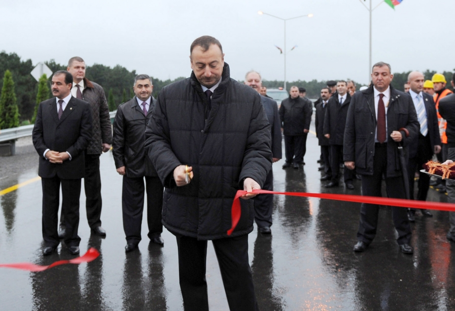 AZƏRBAYCAN PREZİDENTİ İLHAM ƏLİYEV UCAR–YEVLAX AVTOMOBİL YOLUNUN AÇILIŞ MƏRASİMİNDƏ İŞTİRAK ETMİŞDİR