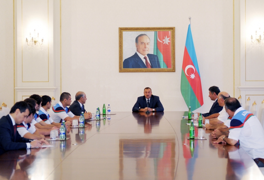 PREZİDENT İLHAM ƏLİYEV YEREVANDA KEÇİRİLƏN GƏNCLƏR ARASINDA CÜDO ÜZRƏ AVROPA ÇEMPİONATINDA İŞTİRAK EDƏN AZƏRBAYCAN KOMANDASININ ÜZVLƏRİNİ QƏBUL ETMİŞDİR