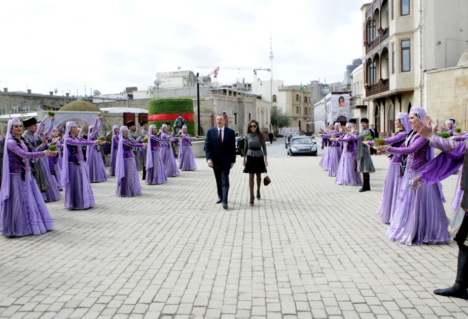 DÜNYADA BÖYÜK HÖRMƏTƏ MALİK AZƏRBAYCANIN NOVRUZ BAYRAMI BU İL YUNESKO TƏRƏFİNDƏN BEYNƏLXALQ SƏVİYYƏDƏ QEYD OLUNUR AZƏRBAYCAN PREZİDENTİ İLHAM ƏLİYEV BAKIDA ÜMUMXALQ NOVRUZ ŞƏNLİKLƏRİNDƏ İŞTİRAK ETMİŞDİR