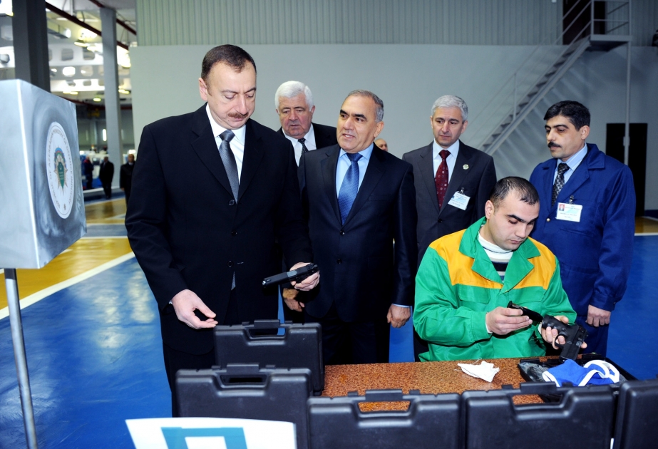 “ŞƏRQ” İSTEHSALAT BİRLİYİNİN “İQLİM” MÜƏSSİSƏSİNDƏ YENİ İSTEHSAL SAHƏLƏRİNİN AÇILIŞI OLMUŞDUR PREZİDENT İLHAM ƏLİYEV MƏRASİMDƏ İŞTİRAK ETMİŞDİR