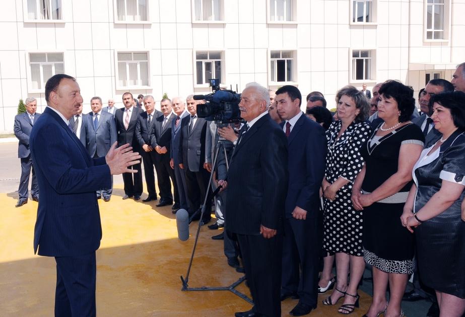 LƏNKƏRAN RAYON İCTİMAİYYƏTİNİN NÜMAYƏNDƏLƏRİ İLƏ GÖRÜŞ