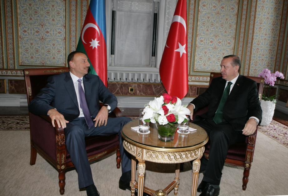 AZƏRBAYCAN PREZİDENTİ İLHAM ƏLİYEVİN VƏ TÜRKİYƏNİN BAŞ NAZİRİ RƏCƏB TAYYİB ƏRDOĞANIN GÖRÜŞÜ