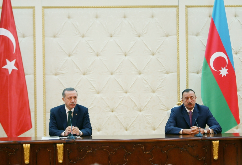 AZƏRBAYCAN PREZİDENTİ İLHAM ƏLİYEVİN VƏ TÜRKİYƏNİN BAŞ NAZİRİ RƏCƏB TAYYİB ƏRDOĞANIN MƏTBUAT KONFRANSI