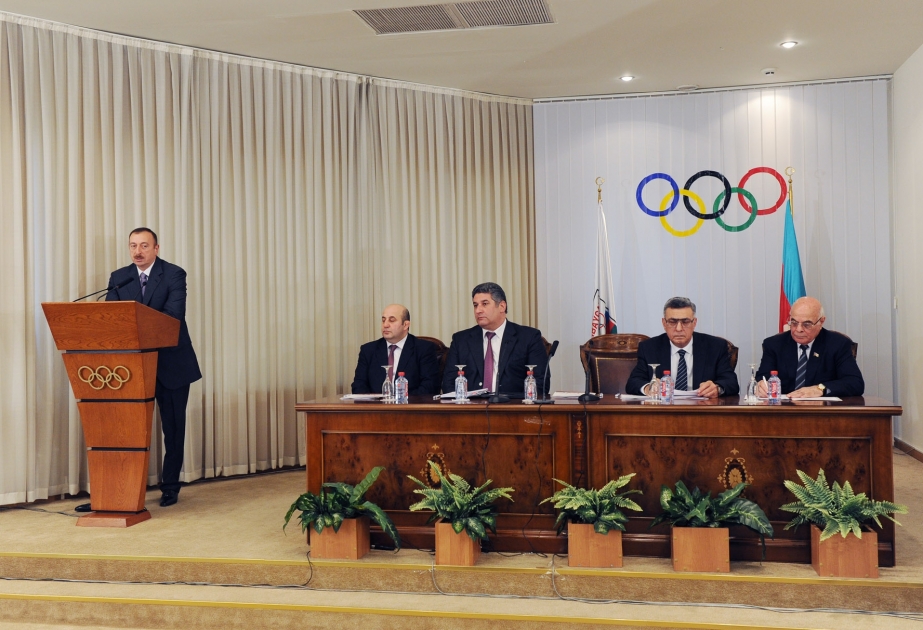 Milli Olimpiya Komitəsində 2010-cu ilə yekun vurulmuş, idmançılara və məşqçilərə mükafatlar təqdim olunmuşdur Azərbaycan Prezidenti İlham Əliyev mərasimdə iştirak etmişdir