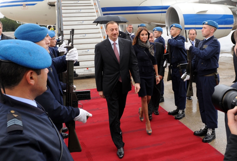 Lissabonun beynəlxalq hava limanında qarşılanma