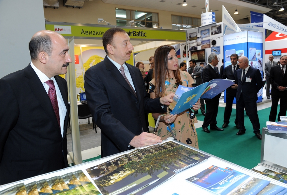 Prezident İlham Əliyev və xanımı Mehriban Əliyeva Bakıda keçirilən 10-cu Azərbaycan Beynəlxalq turizm və səyahətlər, 2-ci Ümumrespublika daxili turizm sərgiləri ilə tanış olmuşlar